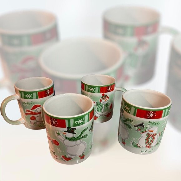 Avon Snowfamily Collection Set of Four Christmas Mugs, De Cadeaux New In Box - Picture 2 of 11